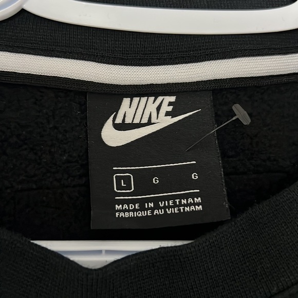 🔥NIKE SWEATSHIRT🔥 - Picture 4 of 6